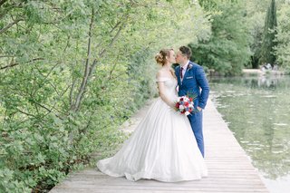 Sophisticated wedding portrait in Provence by Virginie Jones photography Sophisticated wedding portrait in Provence by Virginie Jones photography